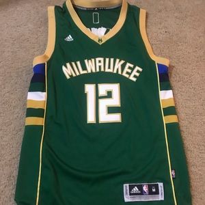 Parker bucks jersey